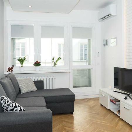 Old Town Grand Theatre Apartment 2 Варшава Екстер'єр фото